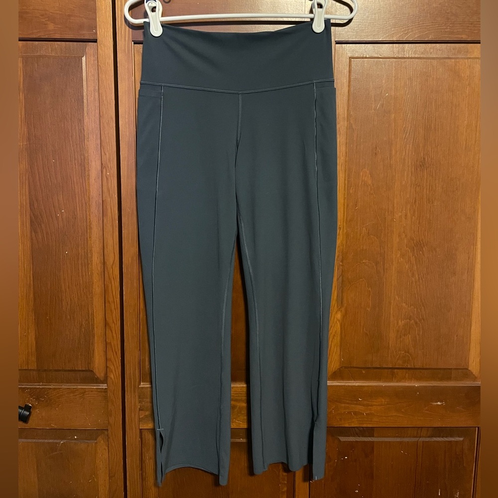 Transcend Stash Straight Leg Pant - Granite Blue